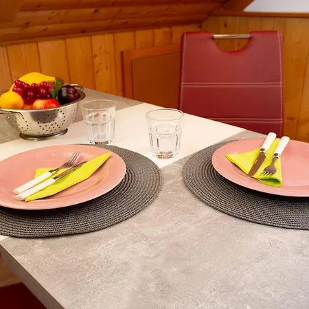 Anemone Mit Bergblick Daire